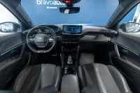 Peugeot 2008 GT PureTech 1.2 96kW thumbnail