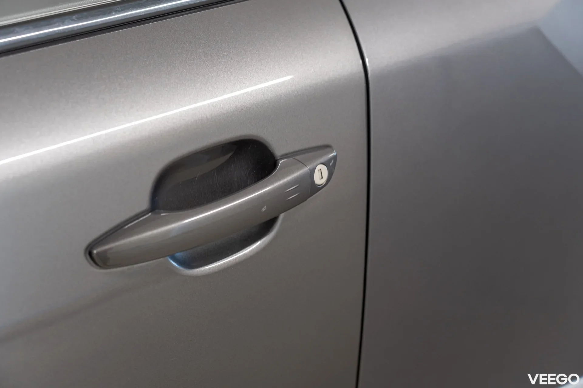 Peugeot 2008 GT PureTech 1.2 96kW