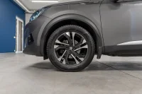 Peugeot 2008 GT PureTech 1.2 96kW thumbnail