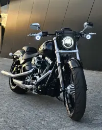 Harley-Davidson BREAKOUT 1.7 55kW thumbnail
