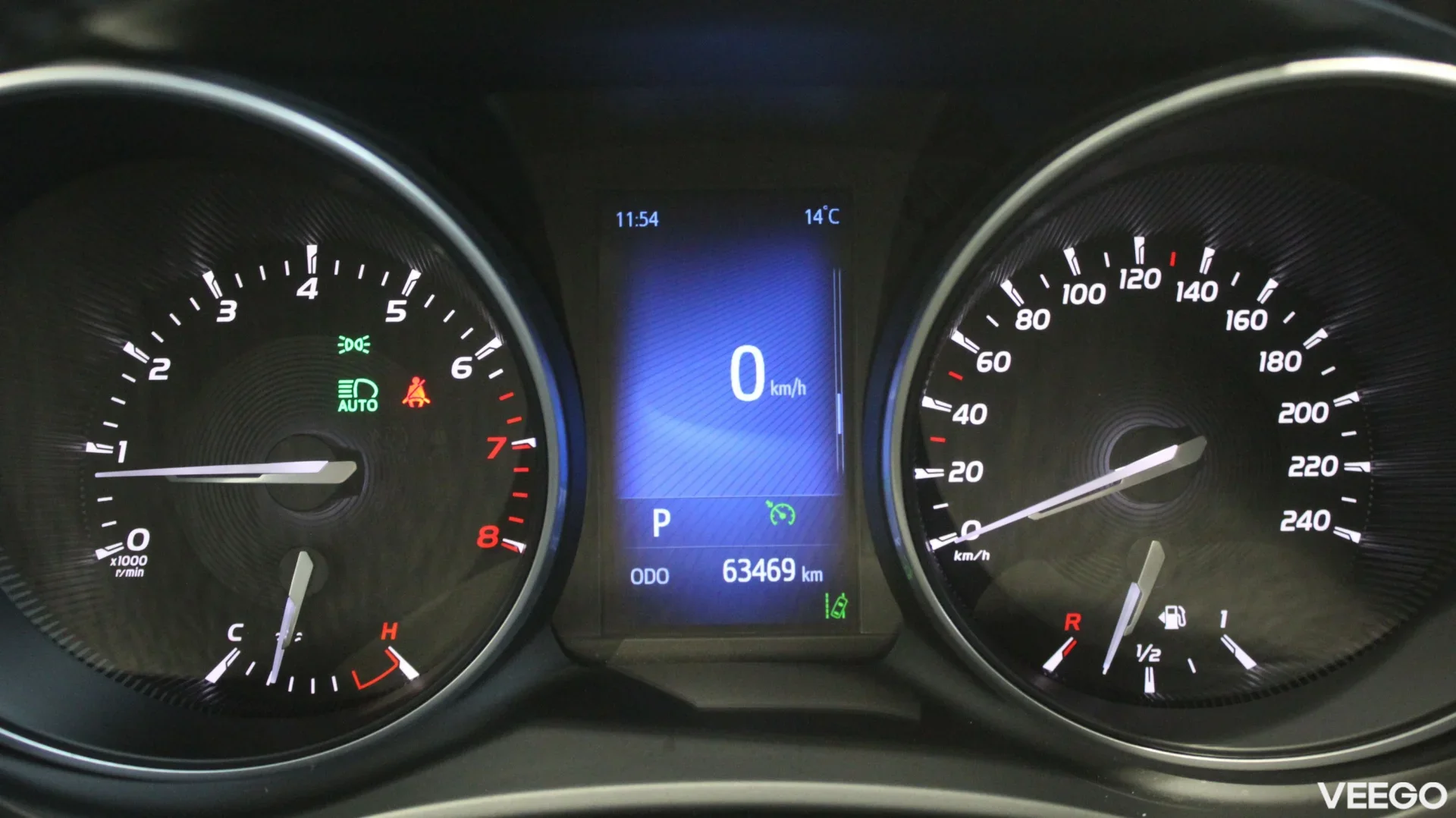 Toyota Avensis Active Plus 1.8 108kW