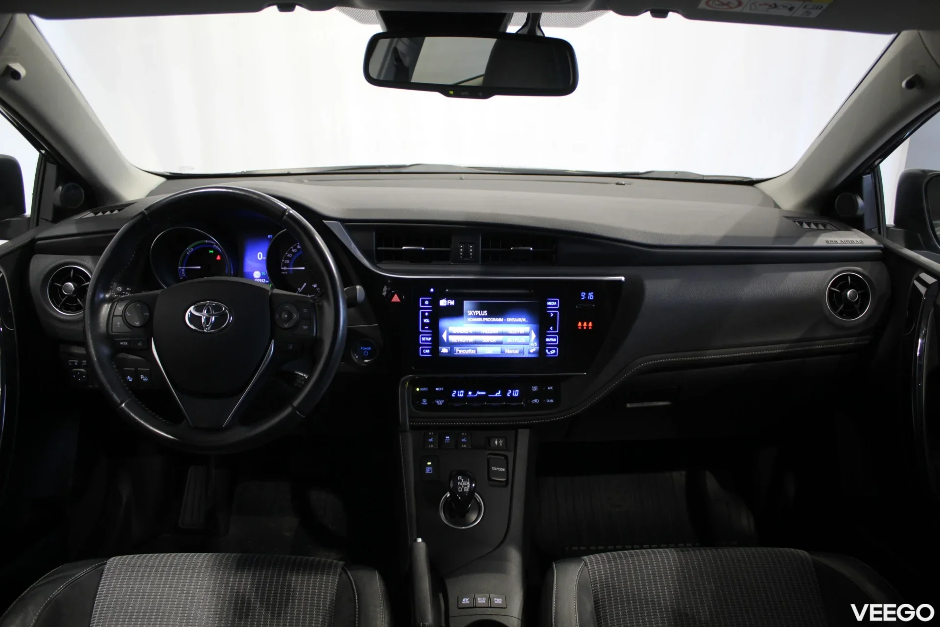 Toyota Auris Touring Sports Hybrid Luxury 1.8 73kW