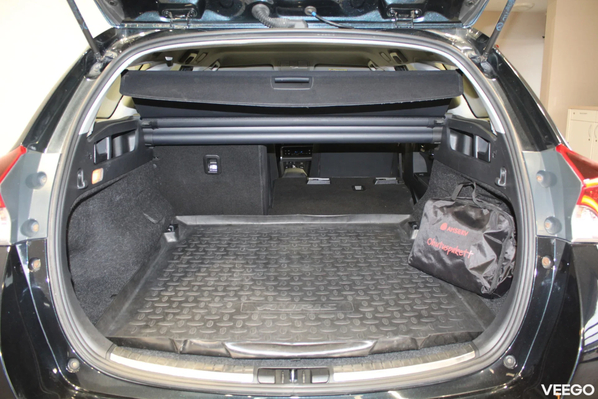 Toyota Auris Touring Sports Hybrid Luxury 1.8 73kW