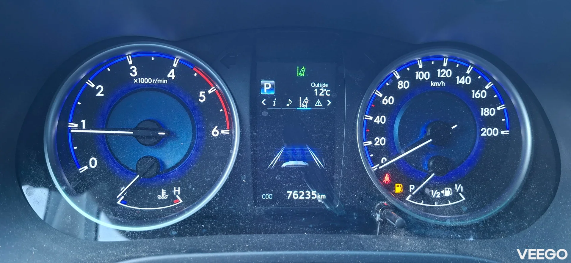 Toyota Hilux Legend 4WD 2.4 110kW