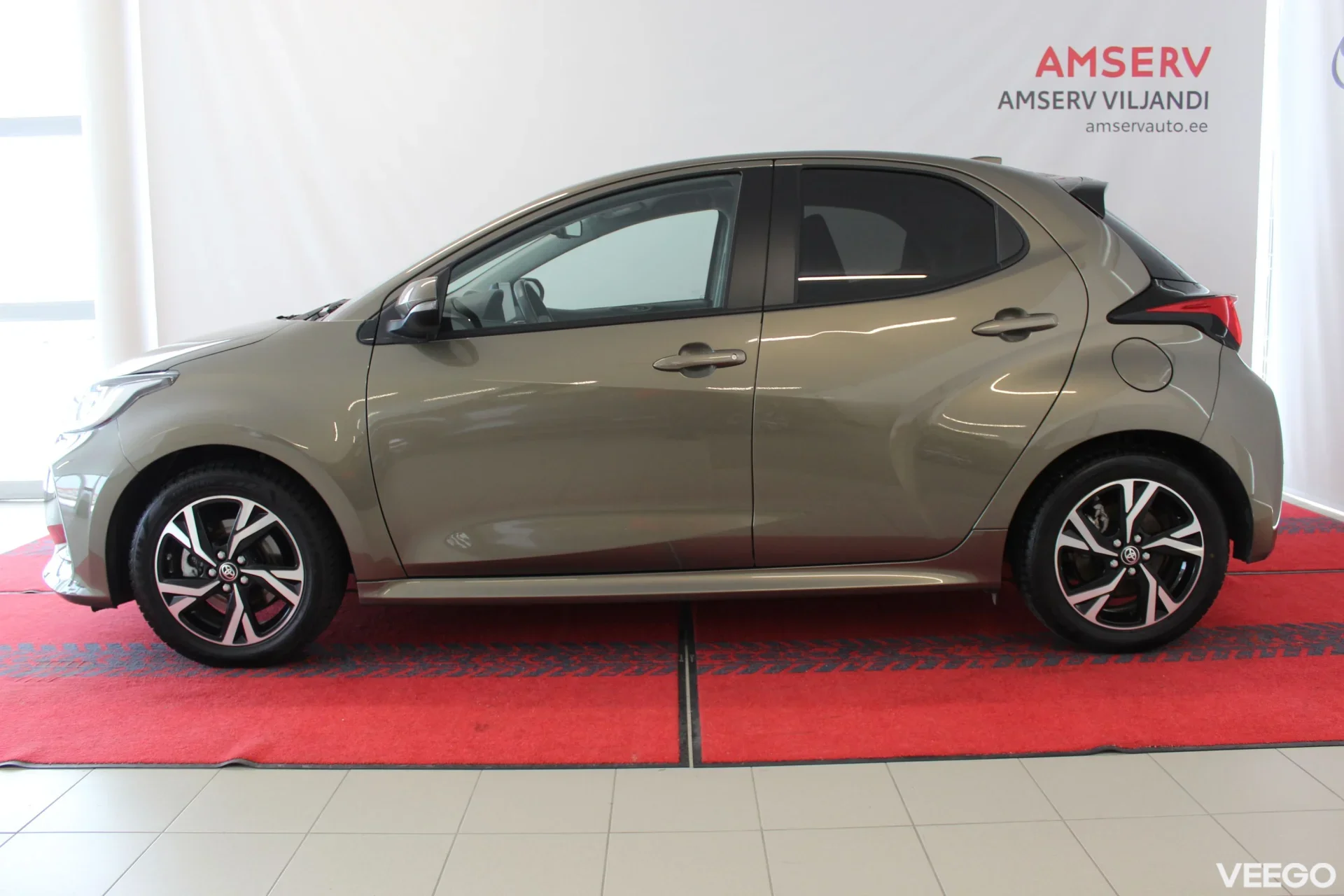 Toyota Yaris Active Plus Hybrid 1.5 68kW