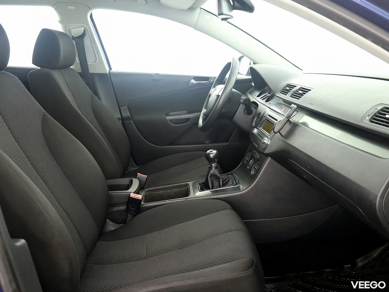 Volkswagen Passat 1.6 85kW