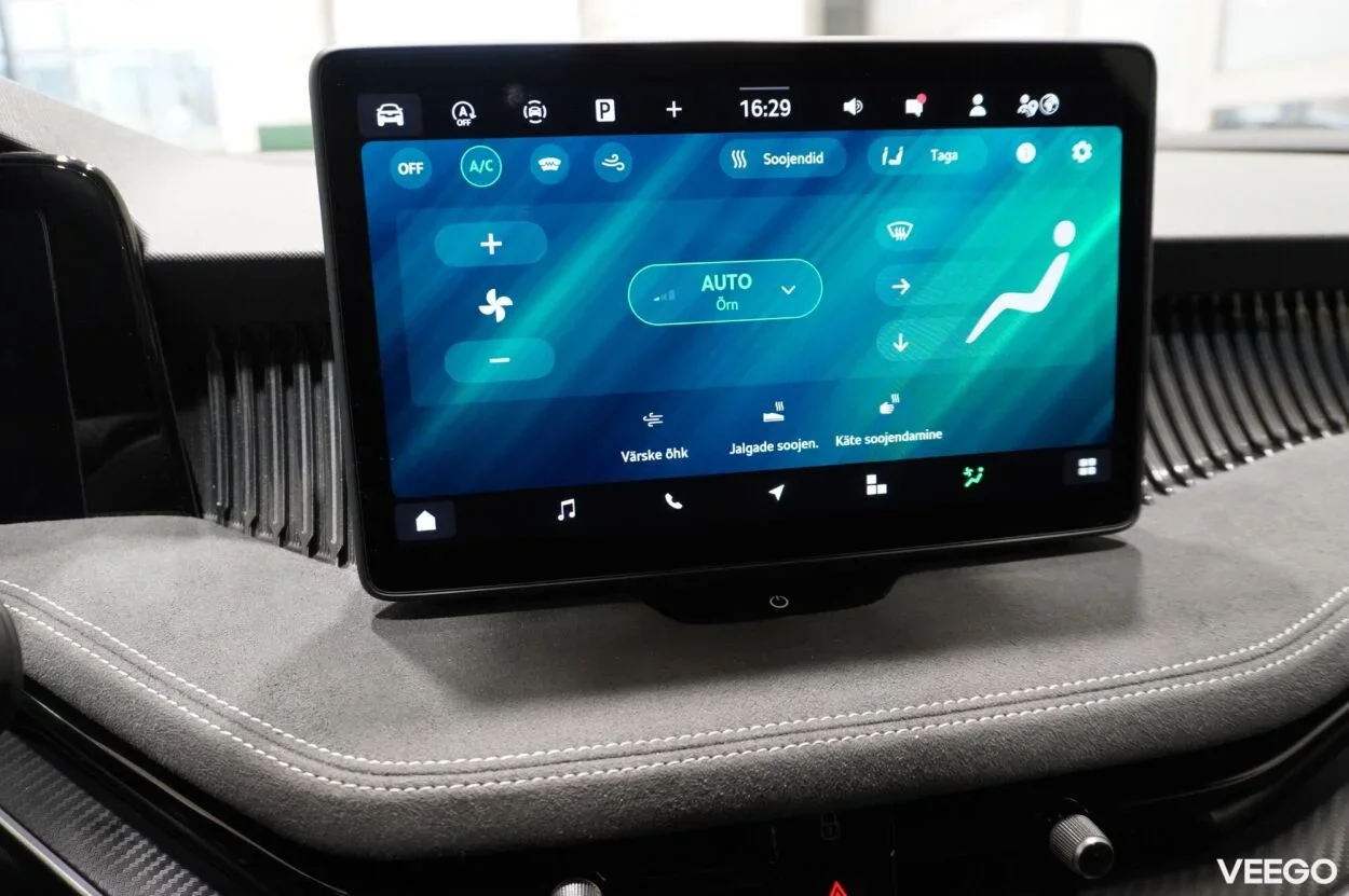 Skoda Superb SPORTLINE HB 4X4 2 150kW