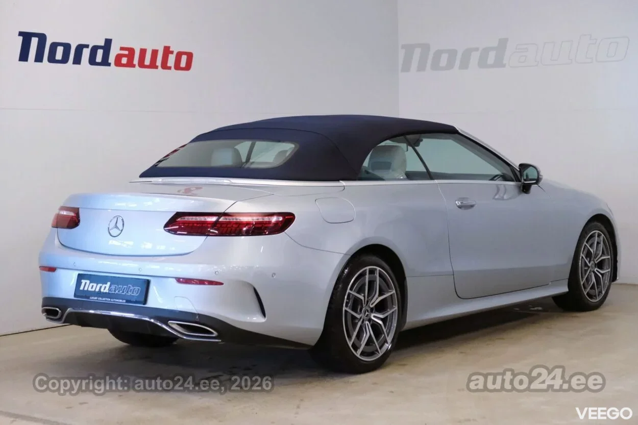 Mercedes-Benz E200 AMG 4matic Cabrio 2 145kW