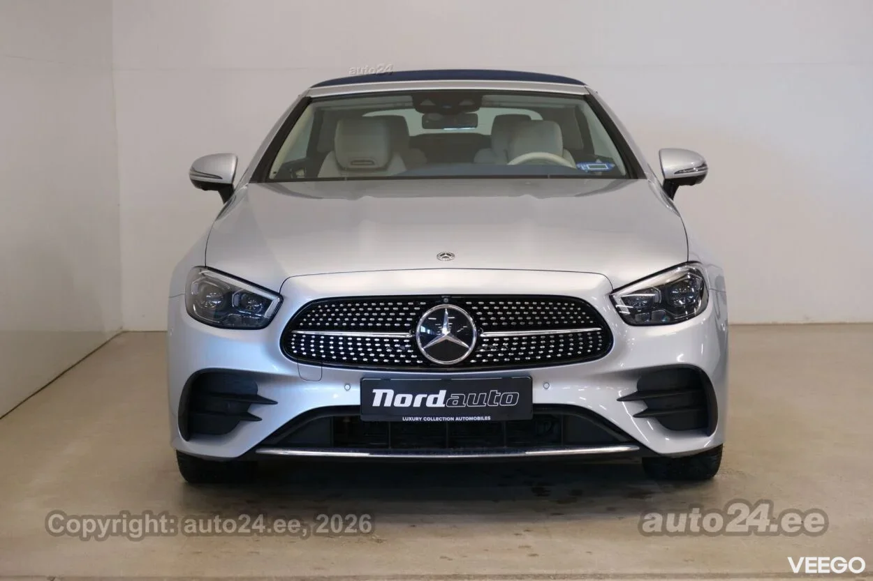 Mercedes-Benz E200 AMG 4matic Cabrio 2 145kW