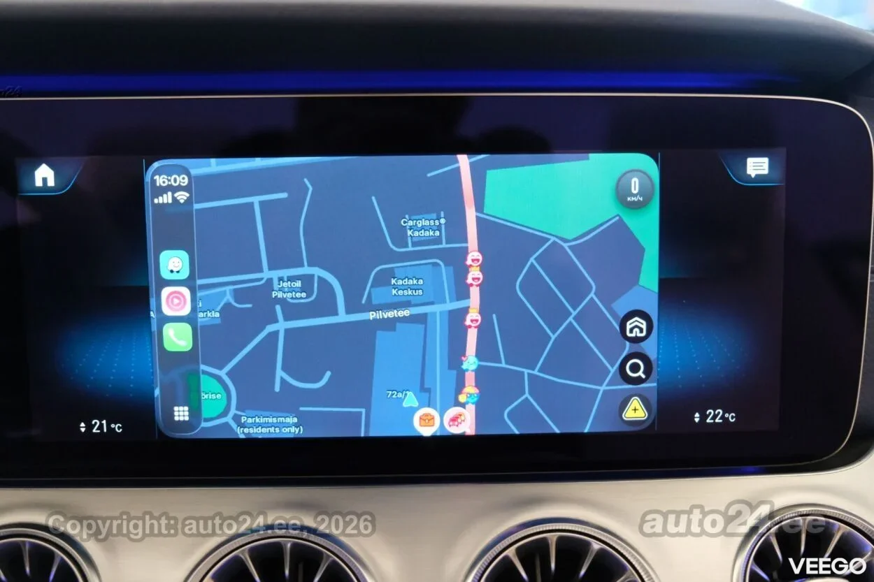 Mercedes-Benz E200 AMG 4matic Cabrio 2 145kW