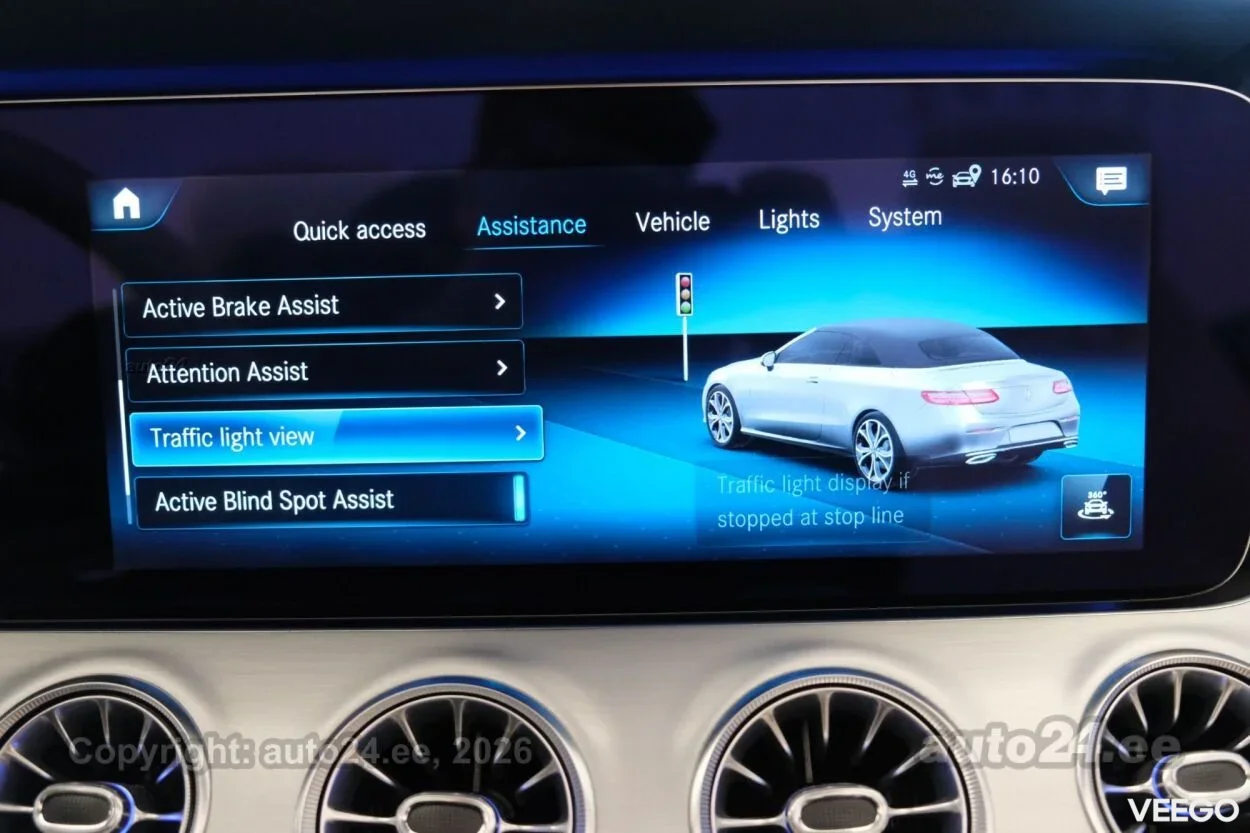 Mercedes-Benz E200 AMG 4matic Cabrio 2 145kW