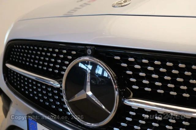 Image of Mercedes-Benz E200 AMG 4matic Cabrio 2 145kW