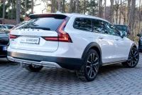 Volvo V90 Cross Country MY23 Ultimate Bright Xenium Wntr Fullopt 2 183kW thumbnail
