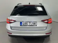 Skoda Superb Combi Active FL PLUS 7-k  DSG 4x4 2 140kW thumbnail