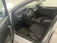 Skoda Superb Combi Active FL PLUS 7-k  DSG 4x4 2 140kW thumbnail