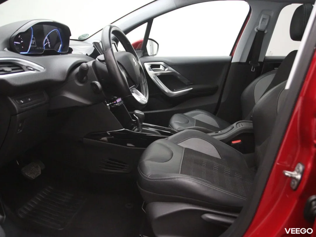 Peugeot 2008 1.2 81kW