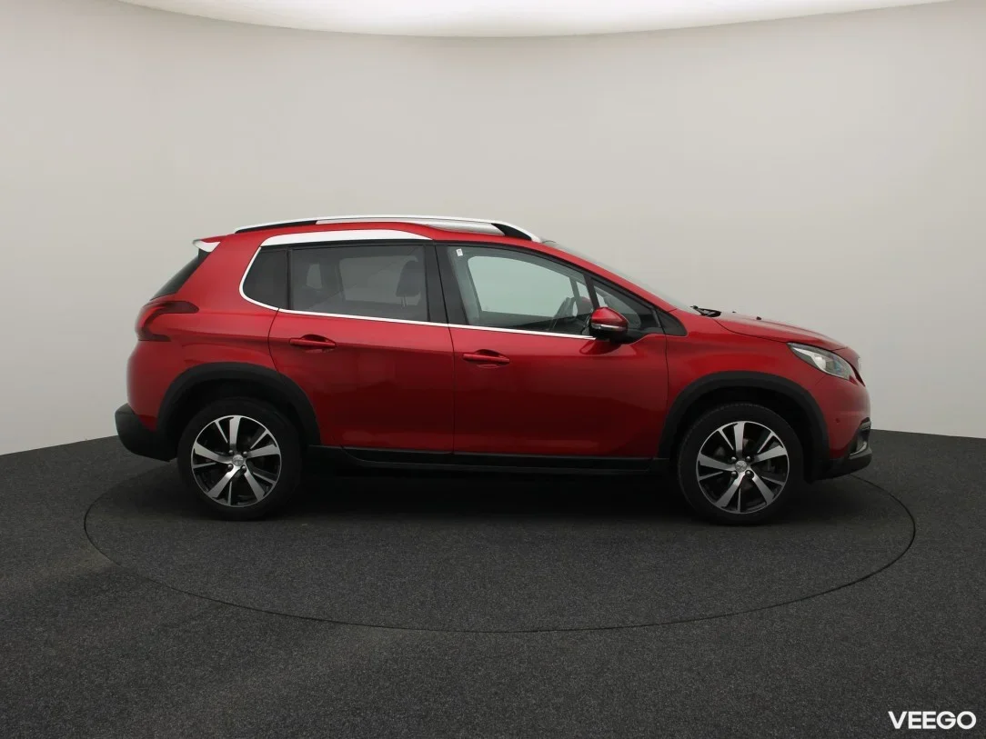 Peugeot 2008 1.2 81kW