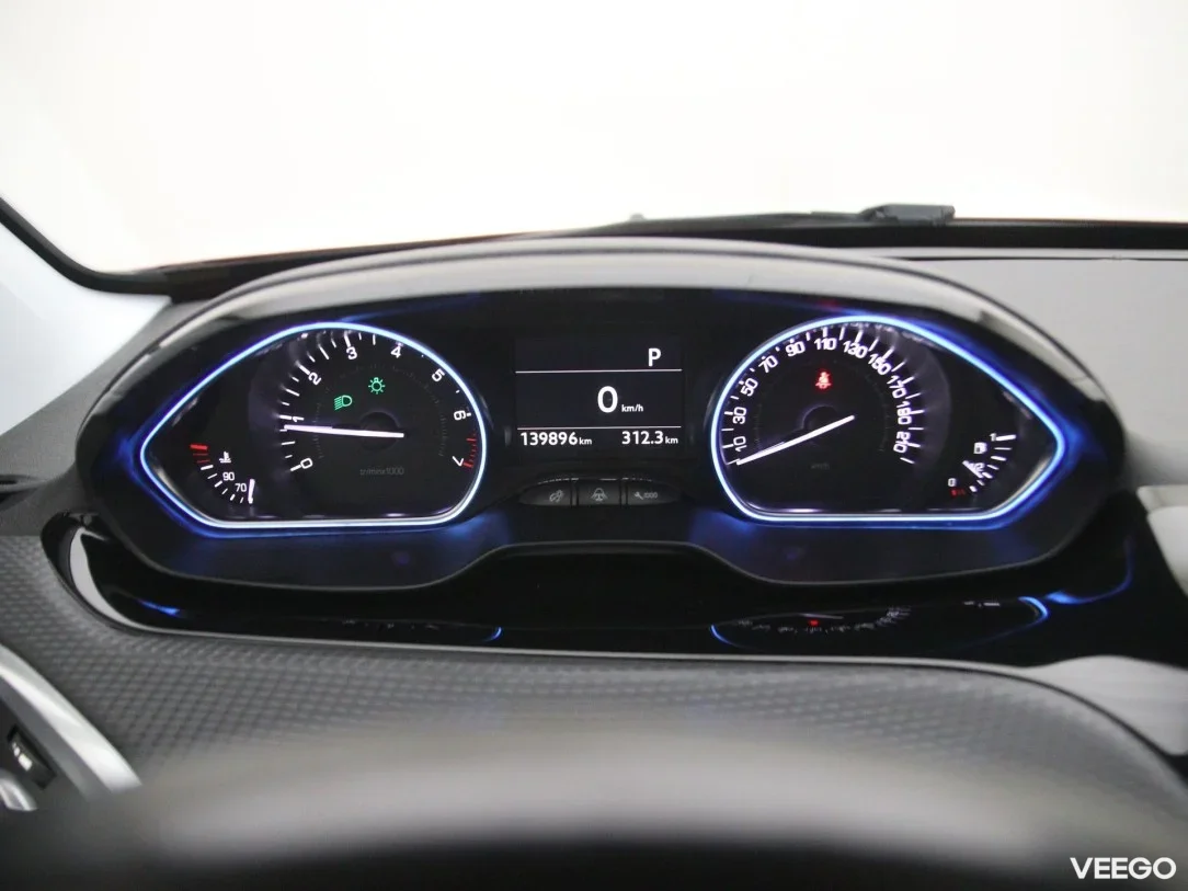 Peugeot 2008 1.2 81kW