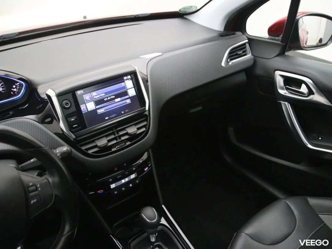 Peugeot 2008 1.2 81kW