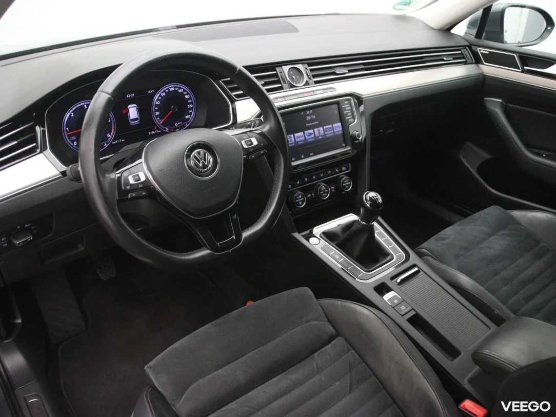 Volkswagen Passat 1.6 88kW