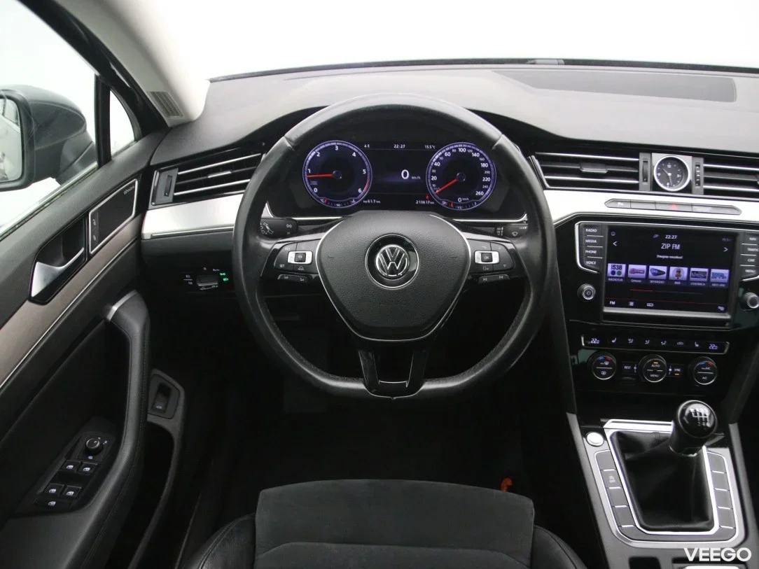 Volkswagen Passat 1.6 88kW