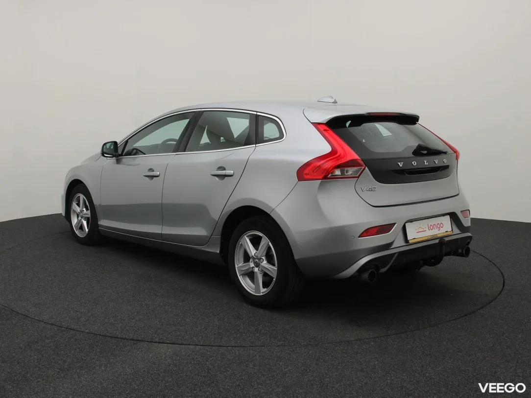 Volvo V40 2 140kW