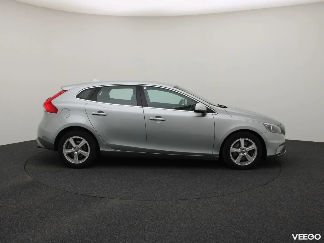 Volvo V40 2 140kW