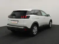 Peugeot 3008 1.2 96kW thumbnail