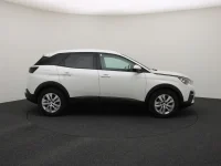 Peugeot 3008 1.2 96kW thumbnail