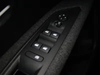 Peugeot 3008 1.2 96kW thumbnail