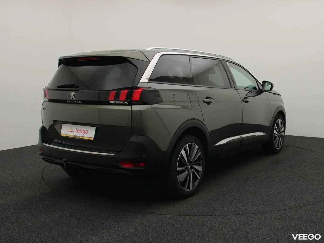Peugeot 5008 1.2 96kW