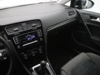 Volkswagen Golf 1.6 77kW thumbnail