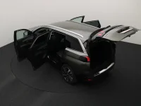Peugeot 5008 1.2 96kW thumbnail