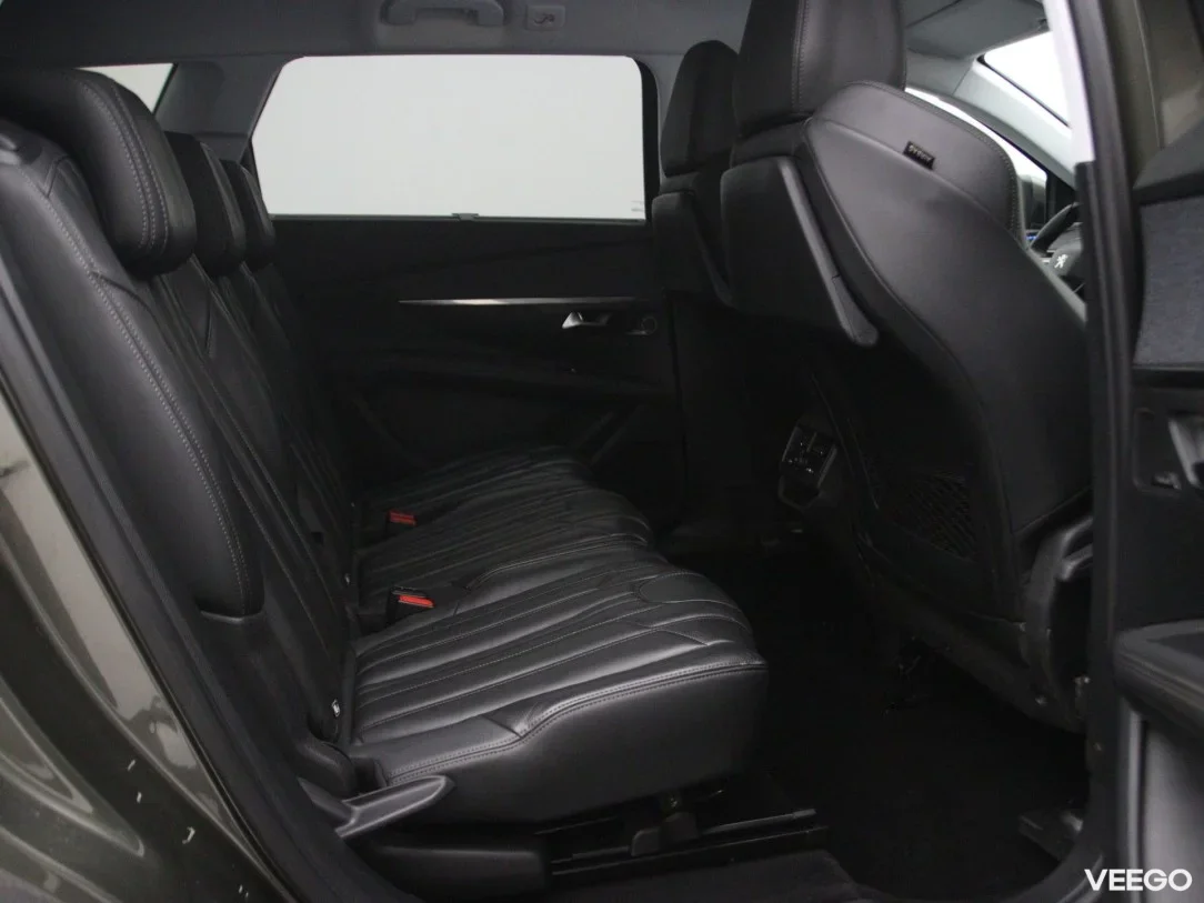 Peugeot 5008 1.2 96kW