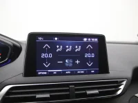 Peugeot 5008 1.2 96kW thumbnail