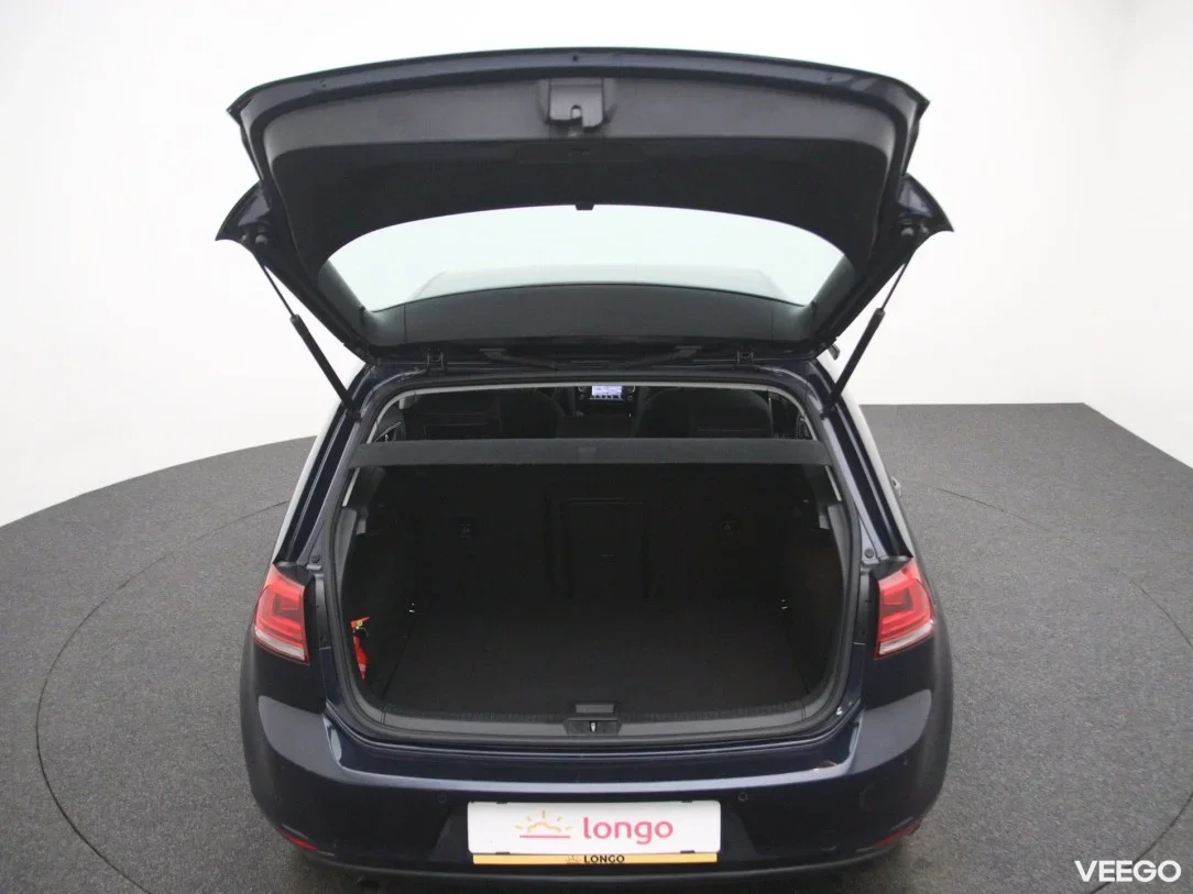 Volkswagen Golf 1.6 77kW