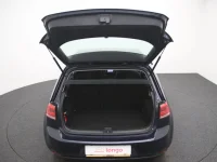 Volkswagen Golf 1.6 77kW thumbnail