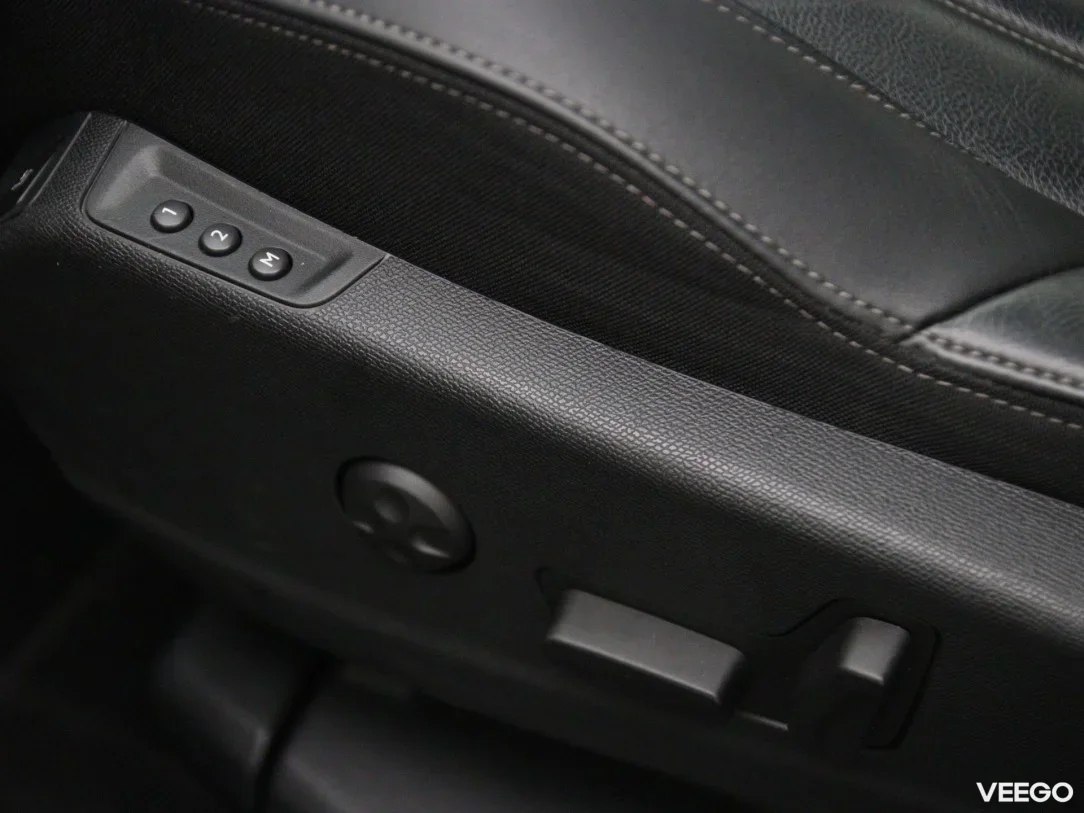 Peugeot 5008 1.2 96kW