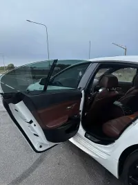 BMW 640 F06 3.0 235kW thumbnail