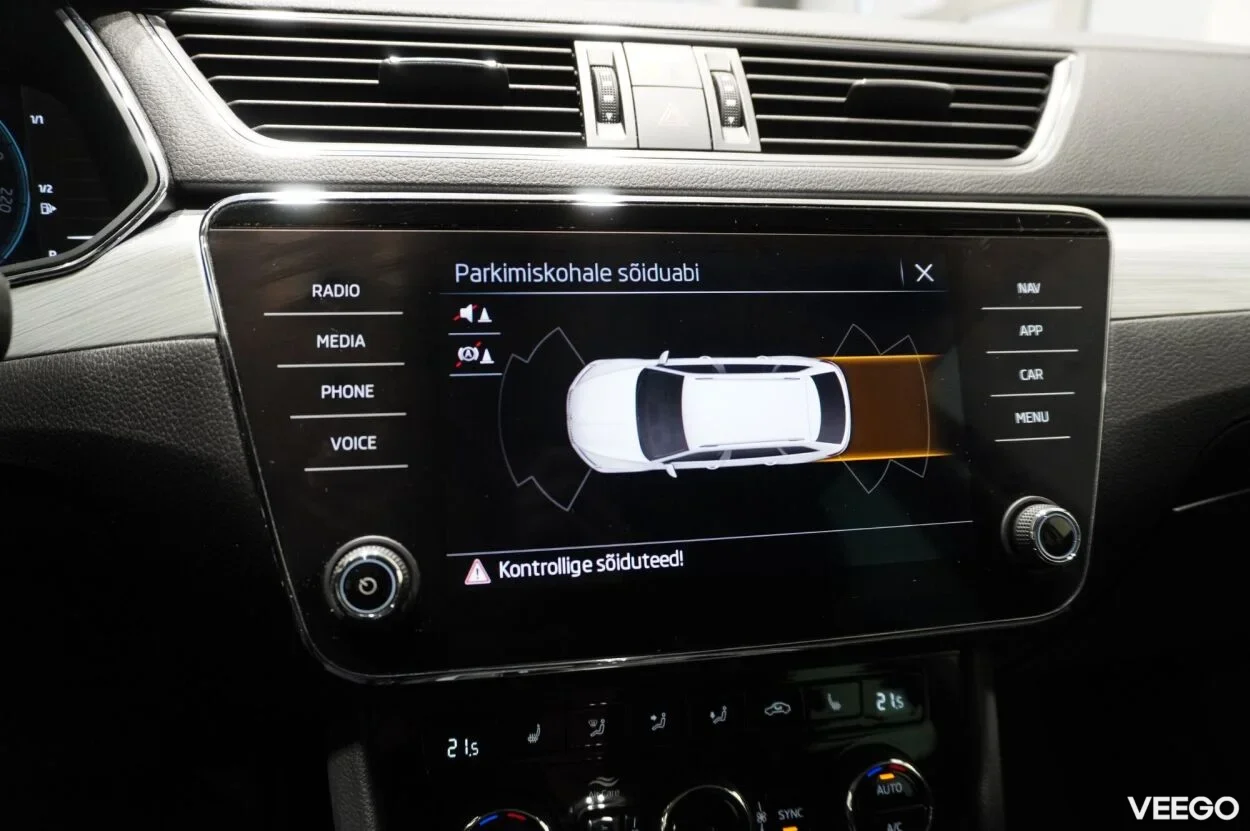 Skoda Superb AMBITION COMBI 1.5 110kW