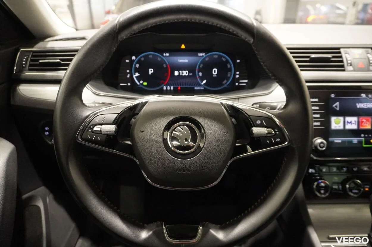 Skoda Superb AMBITION COMBI 1.5 110kW