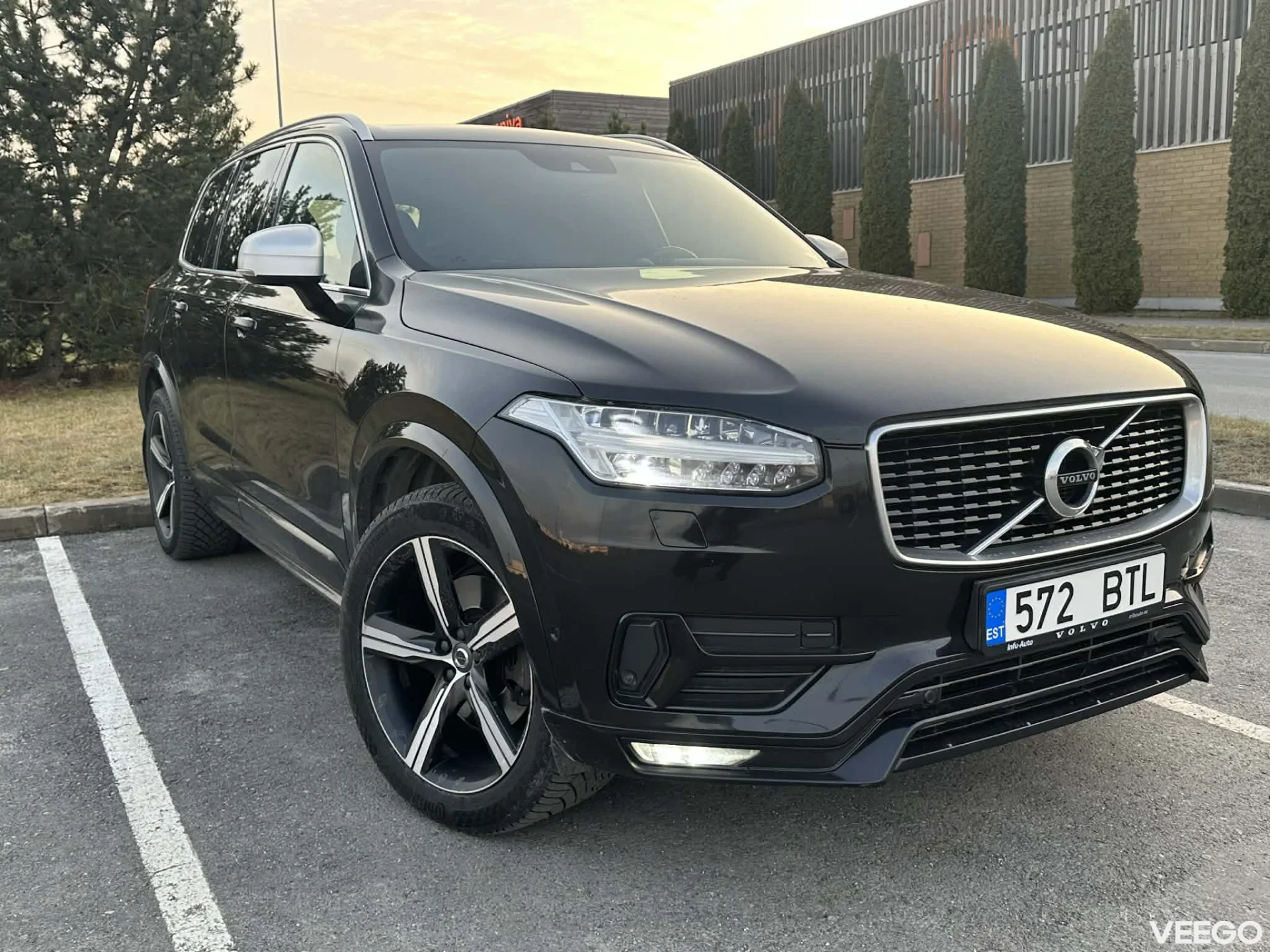 Volvo XC90 R-design 7-kohta 2.0 173kW