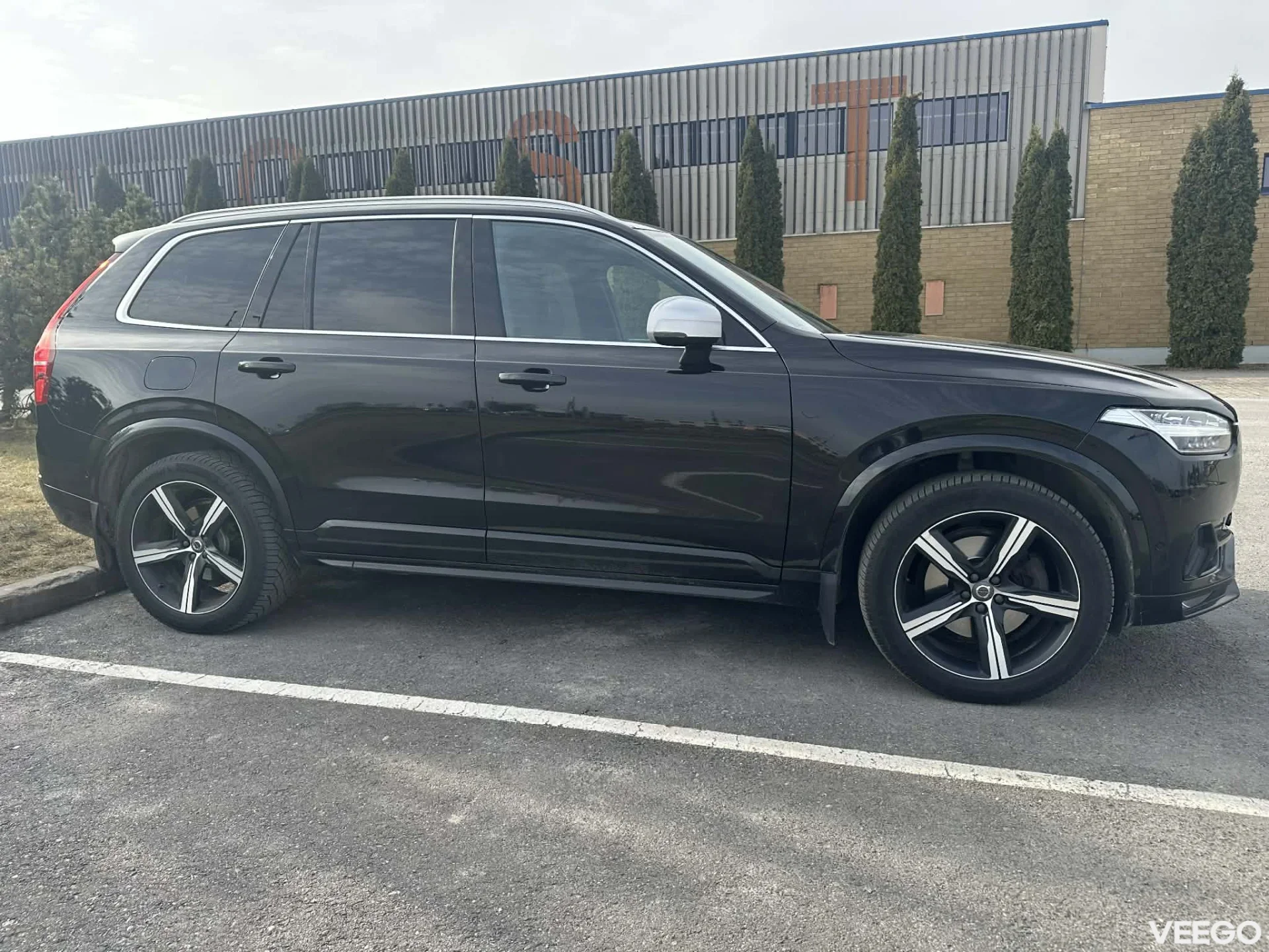 Volvo XC90 R-design 7-kohta 2.0 173kW