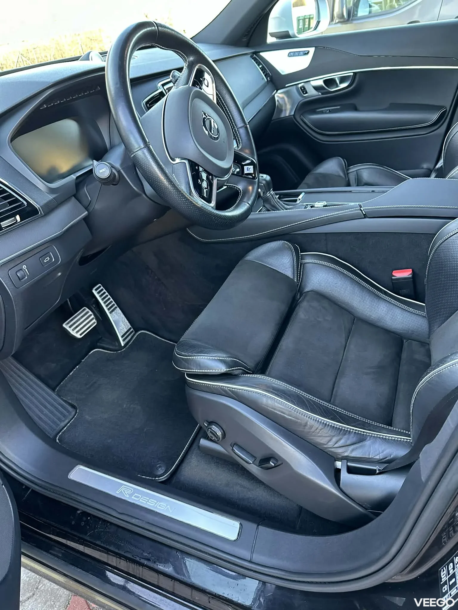 Volvo XC90 R-design 7-kohta 2.0 173kW