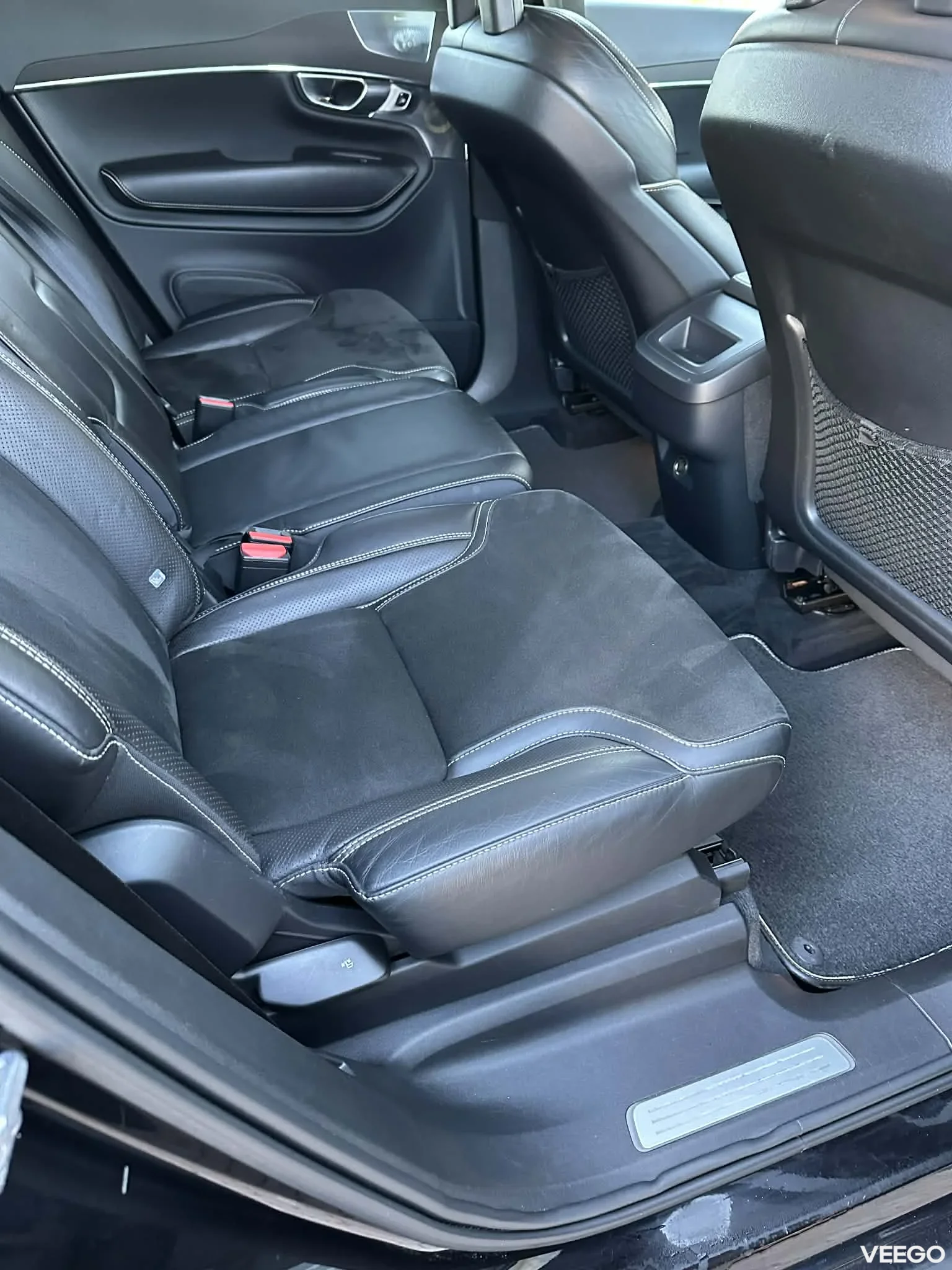 Volvo XC90 R-design 7-kohta 2.0 173kW