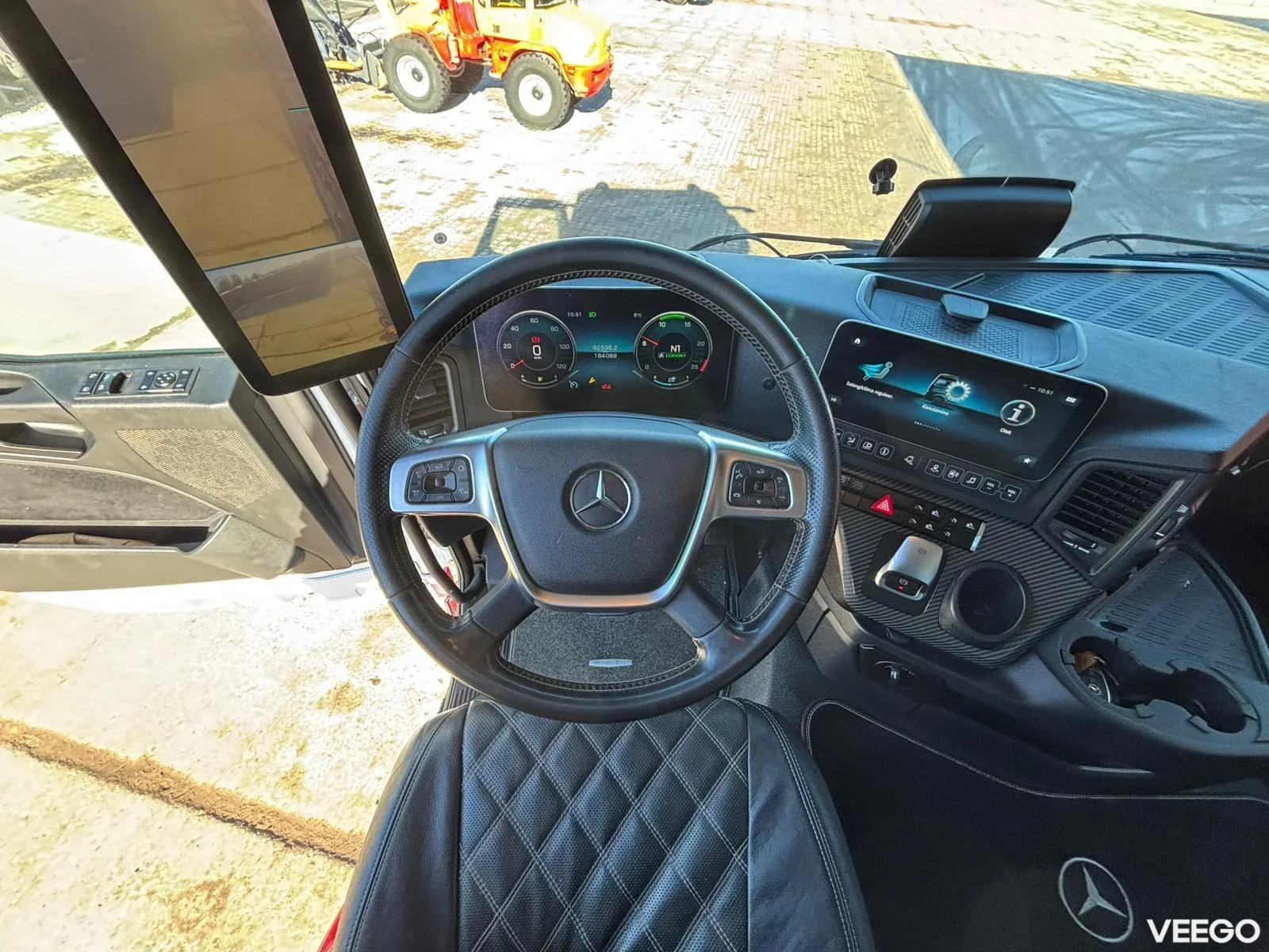 Mercedes-Benz Arocs RETARDER / FULL STEEL / BOX L=5557 mm 425kW