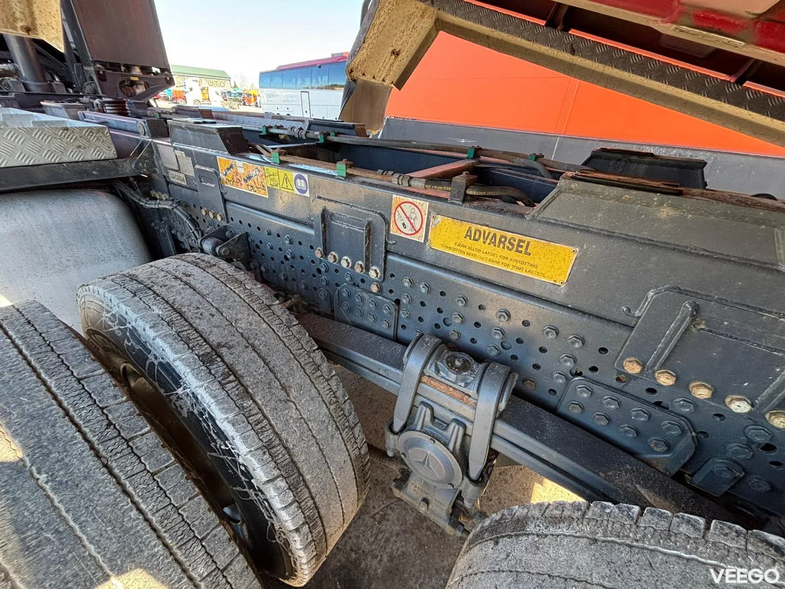 Mercedes-Benz Arocs RETARDER / FULL STEEL / BOX L=5557 mm 425kW