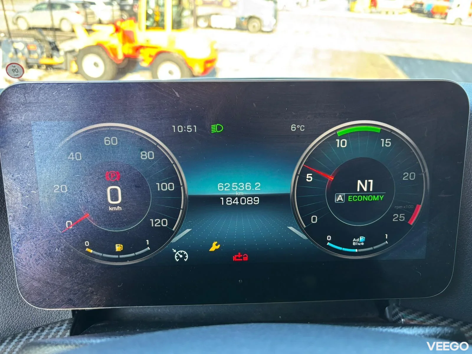 Mercedes-Benz Arocs RETARDER / FULL STEEL / BOX L=5557 mm 425kW