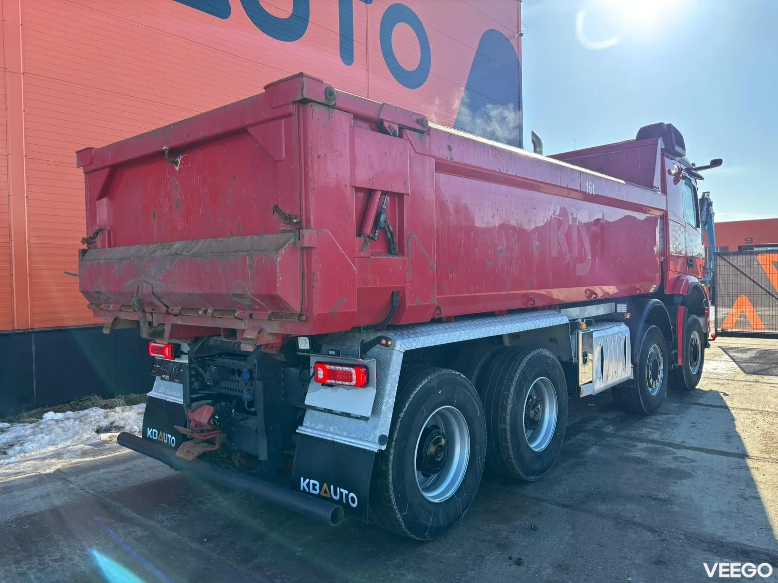 Mercedes-Benz Arocs RETARDER / FULL STEEL / BOX L=5557 mm 425kW