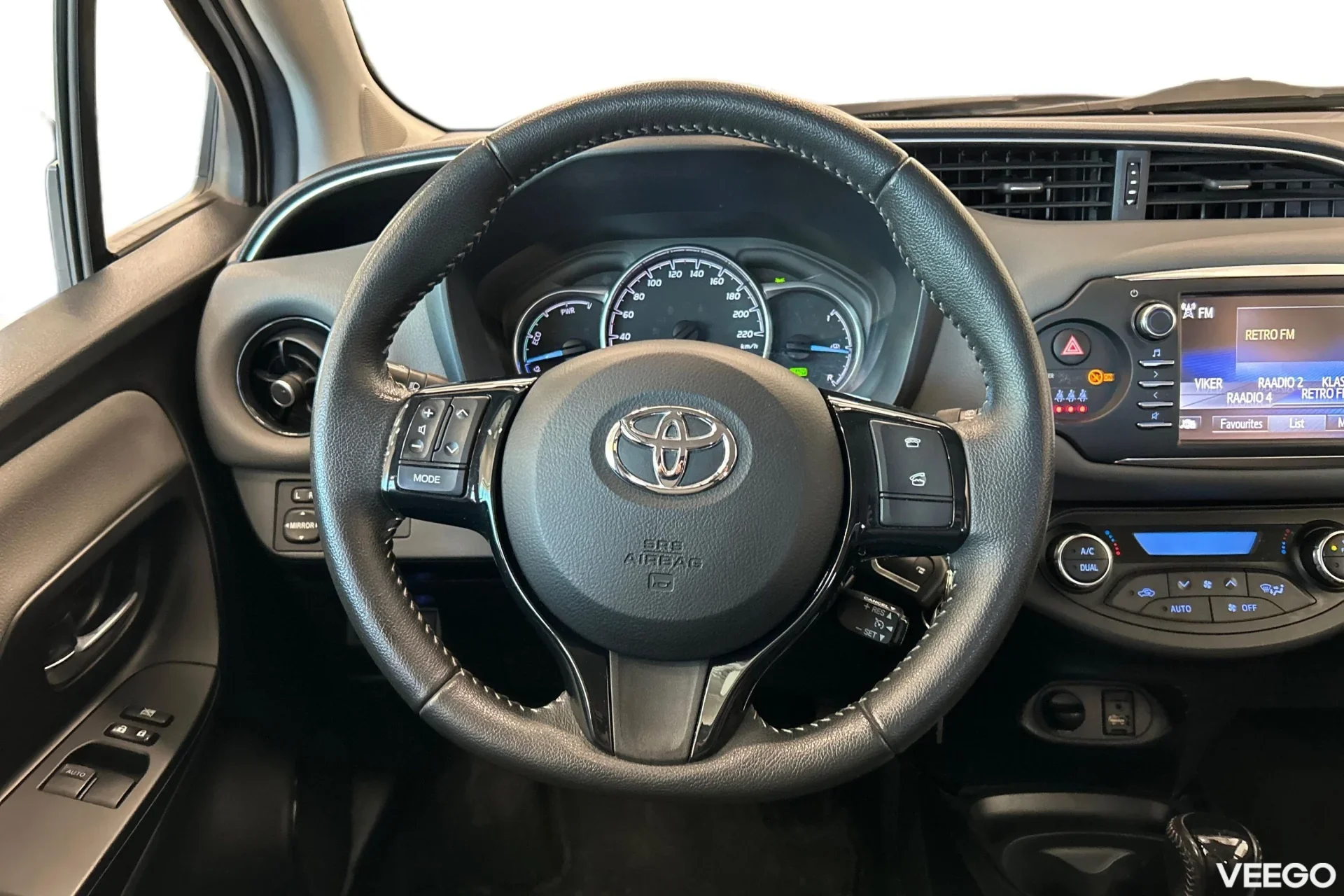 Toyota Yaris Hybrid Active Hybrid 1.5 54kW